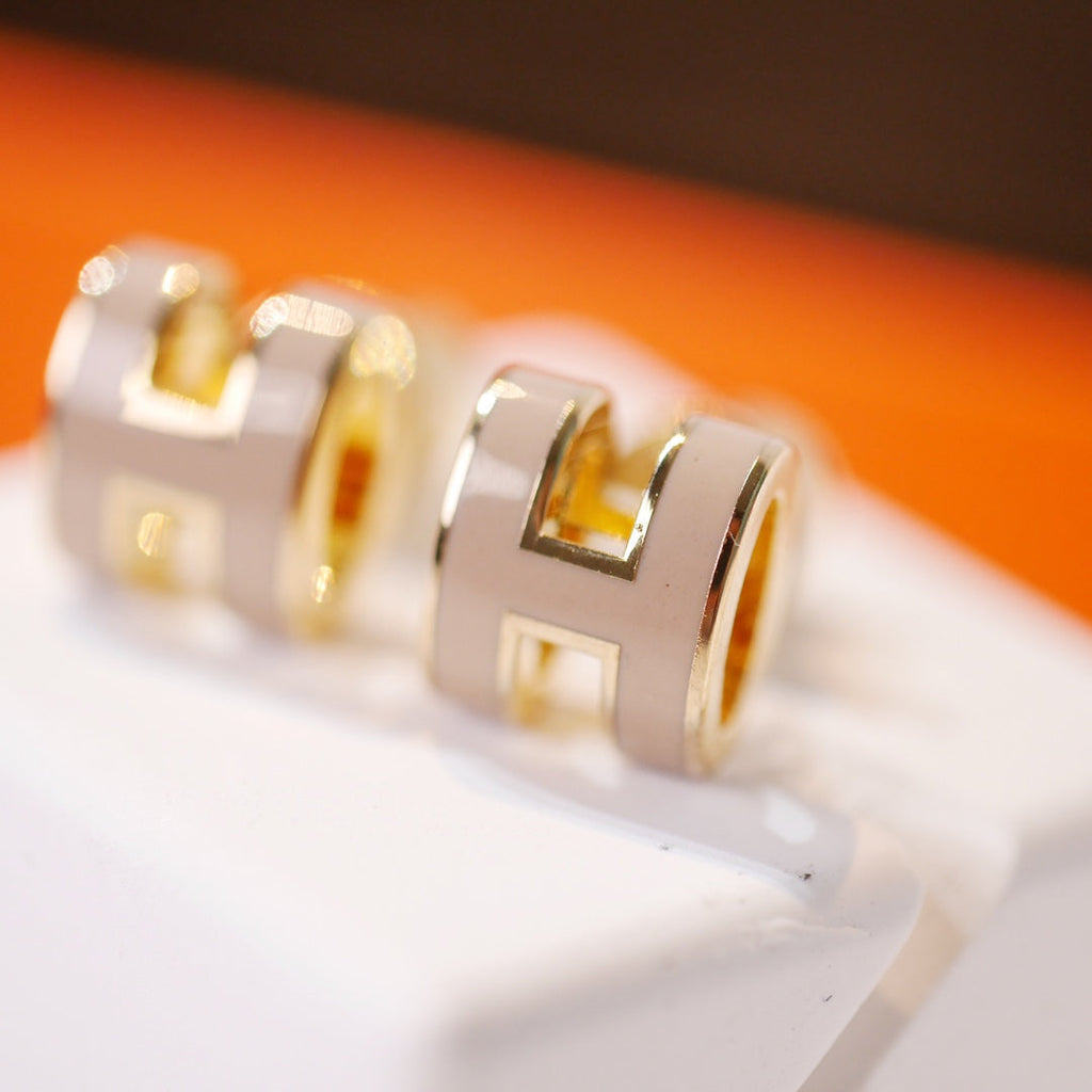 HERMES MINI POP H GOLD EARRINGS GREY