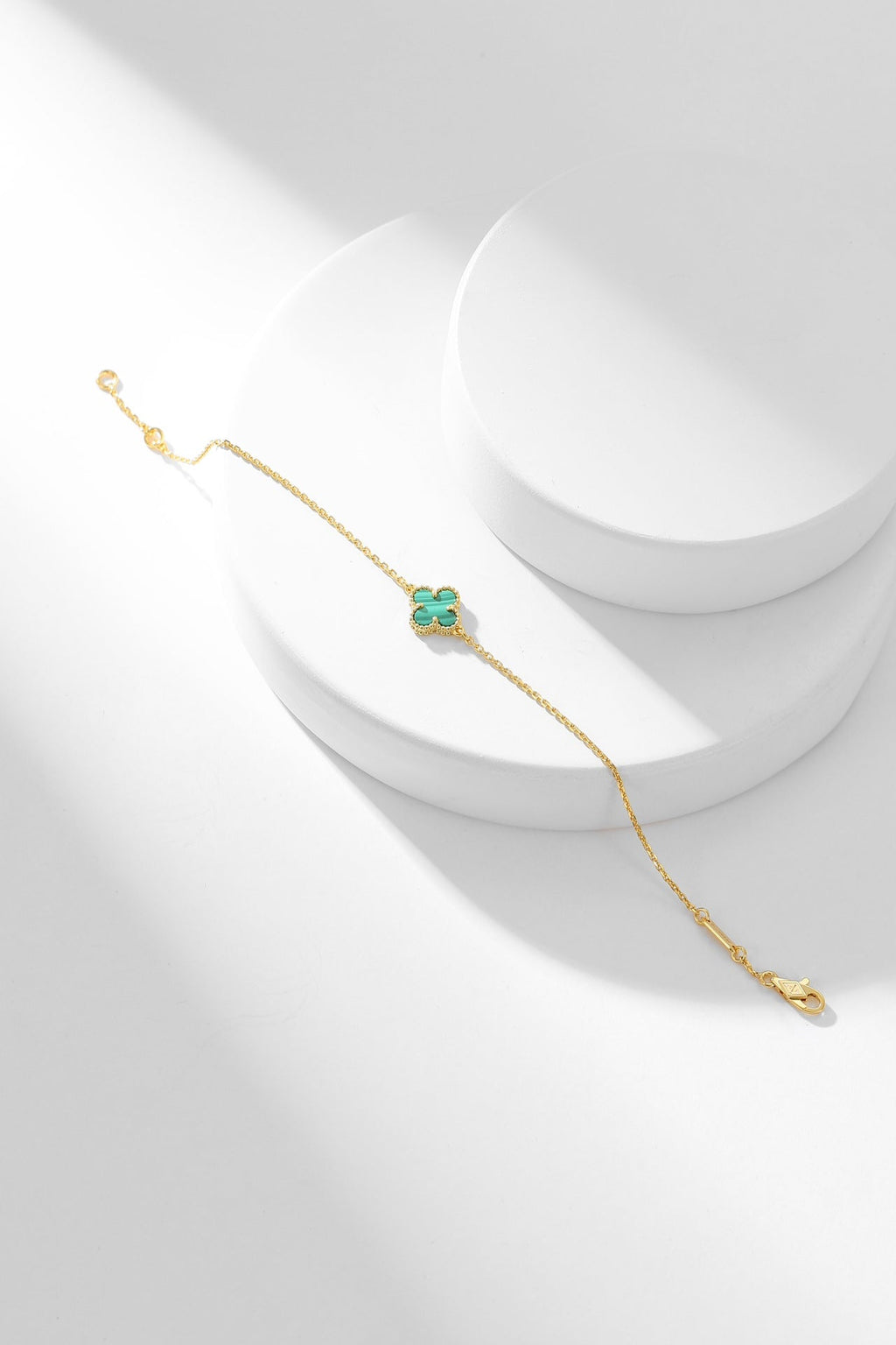 VCA CLOVER BRACELET MALACHITE 1 MOTIF