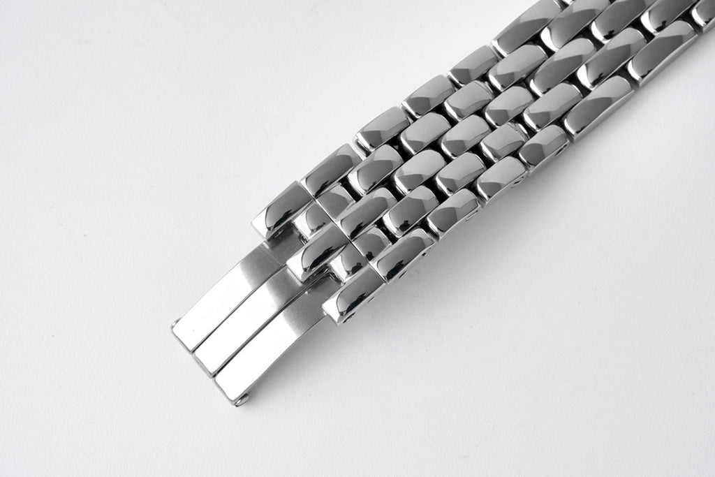 CARTIER PANTHERE 27MM SILVER CASE DIAMOND BEZEL WHITE DIAL