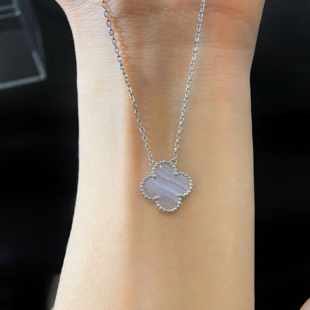 VCA CLOVER 15MM BLUE CHALCEDONY NECKLACE SILVER